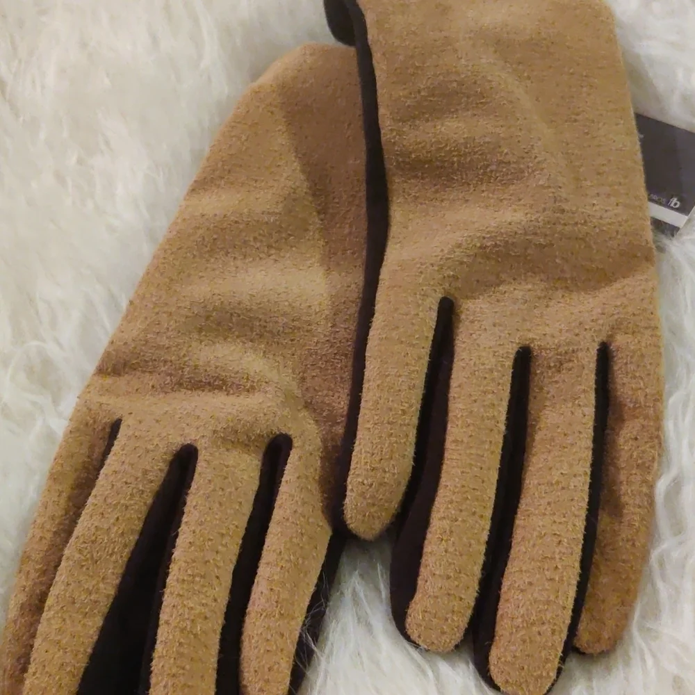 Touch Point Smart Gloves Size Small NWT